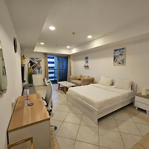 Проживание в семье Super Host At Highest Residential Tower In The World, Private In A Shared, Дубай