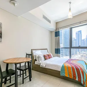  شقة Dhh - Cozy And Bright Studio, Bay Central West Tower